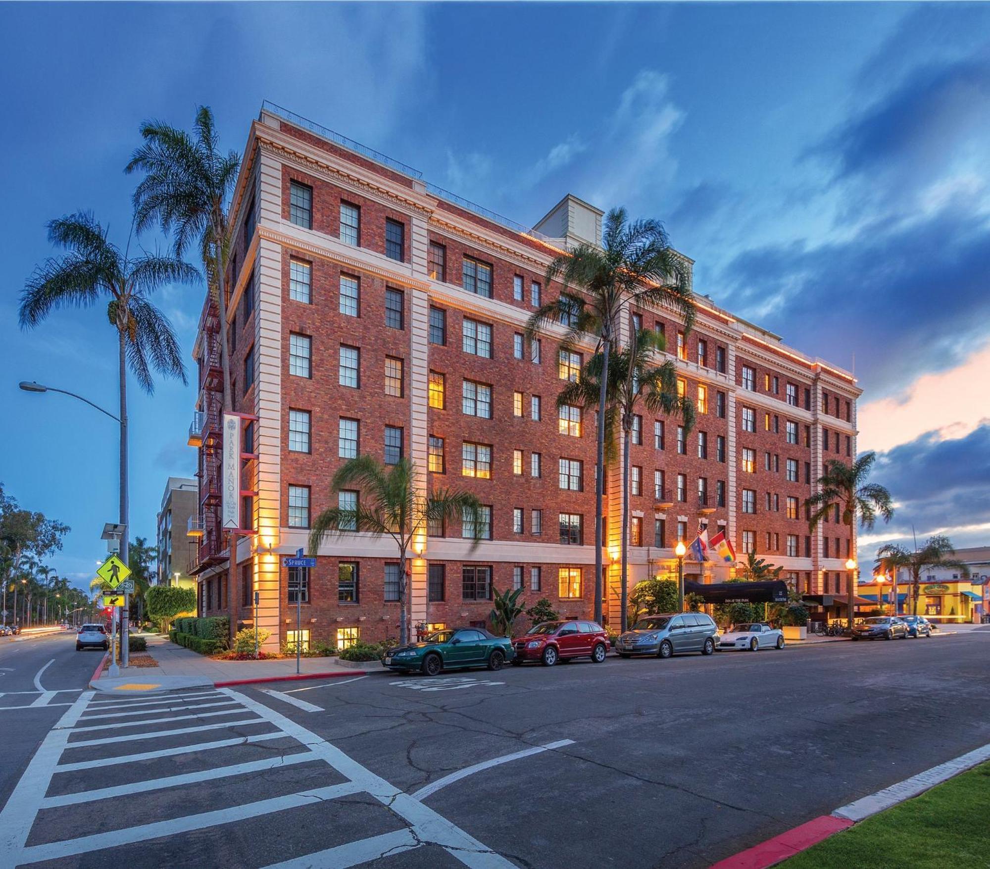 Inn At The Park San Diego Exterior photo